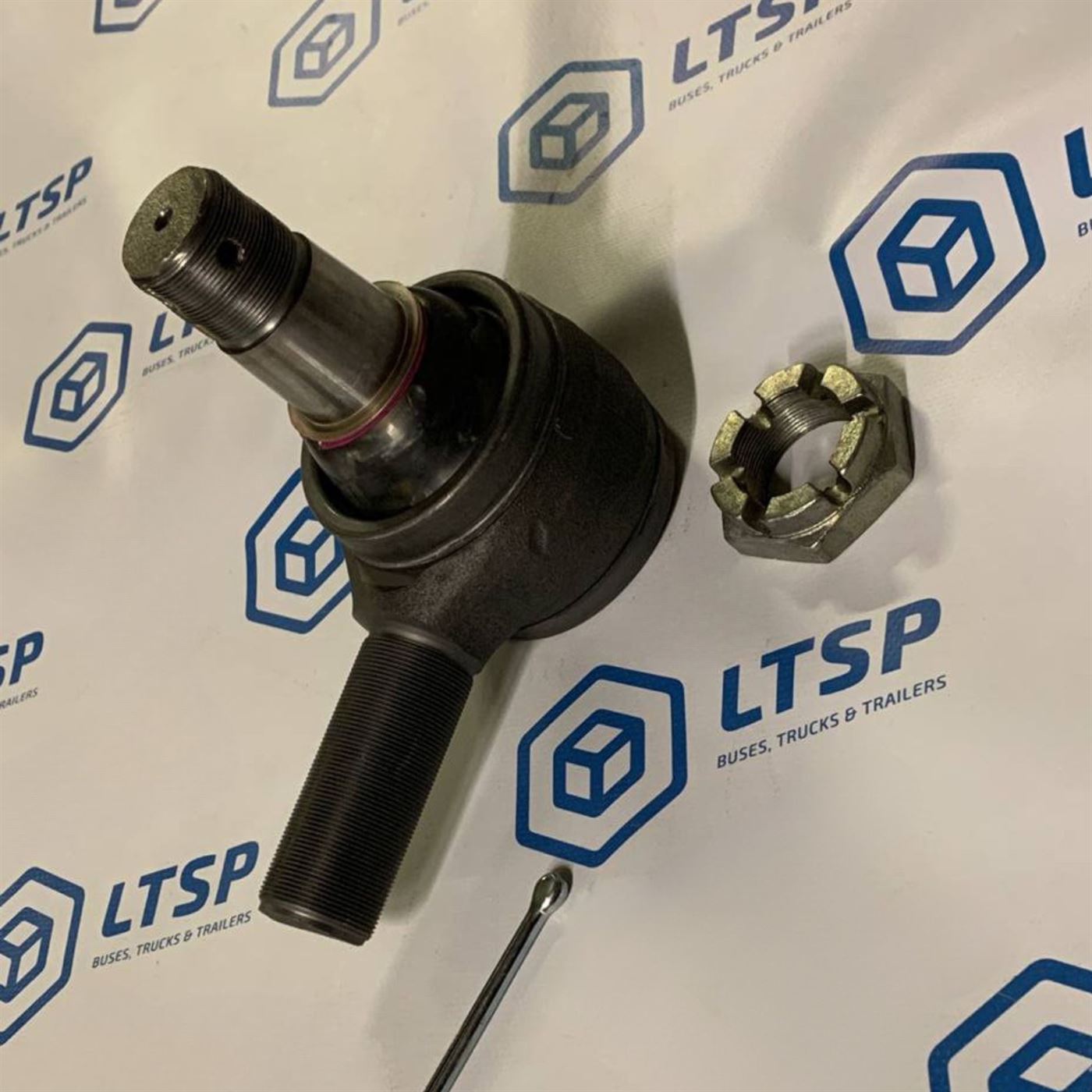 Накінечник рульової тяги, різьба права