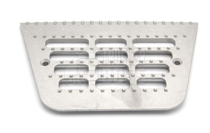 Накладка сходинки кабіни нижня (D0766005)