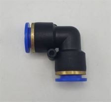 Фітинг кутовий пластиковий пневматичний 6 мм