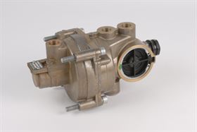 Клапан тормозной пневмосистемы