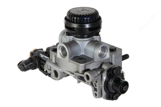 Клапан тормозной пневмосистемы