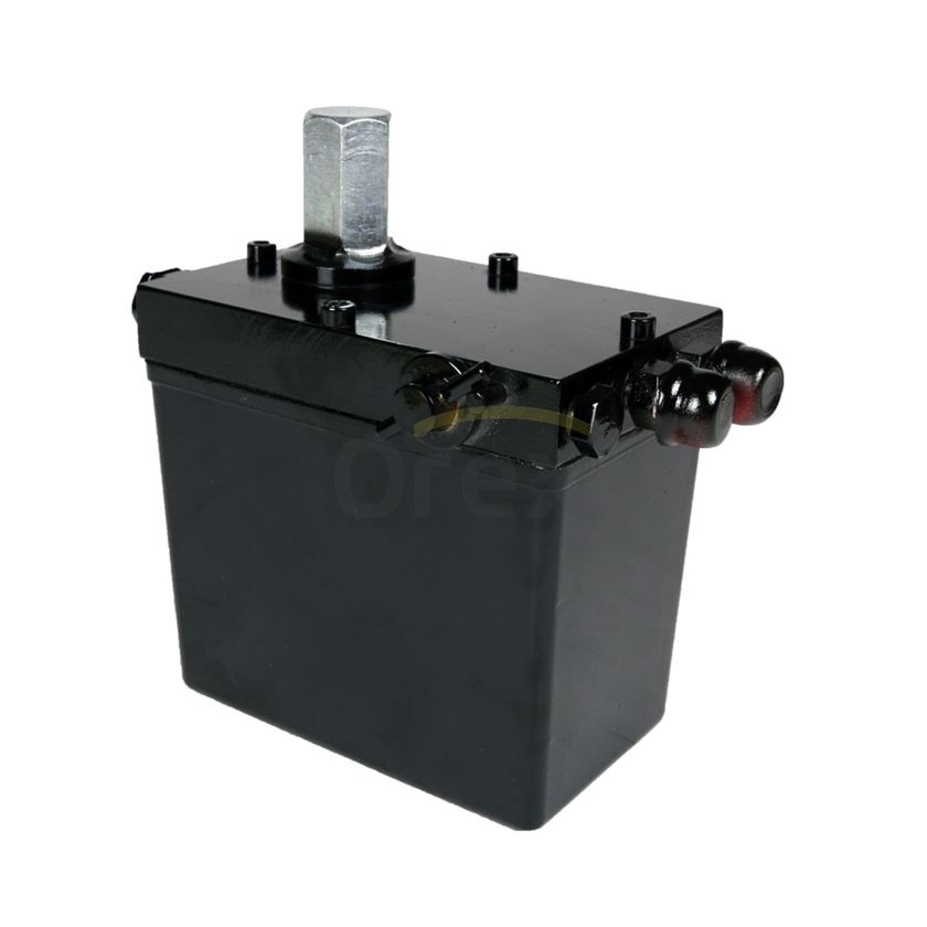 Насос подьема кабины