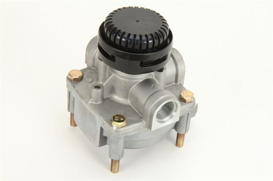 Клапан ускорительный