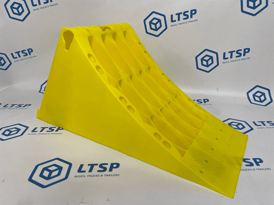 Башмак противідкатний 470мм х 201мм х 225мм / Пластик