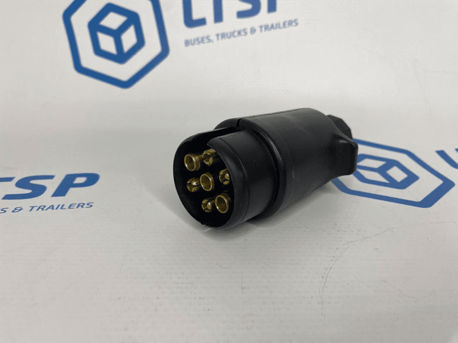 Електророз'єм пластиковий 12V 7 контактів