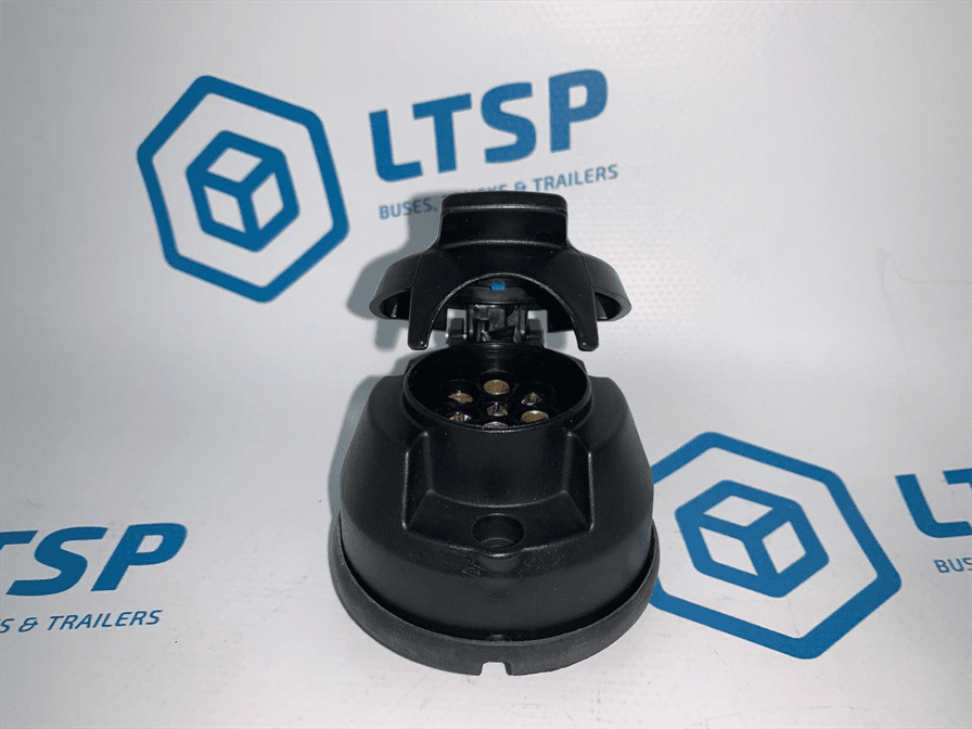 Электроразъем пластиковый 12V 7 контактов