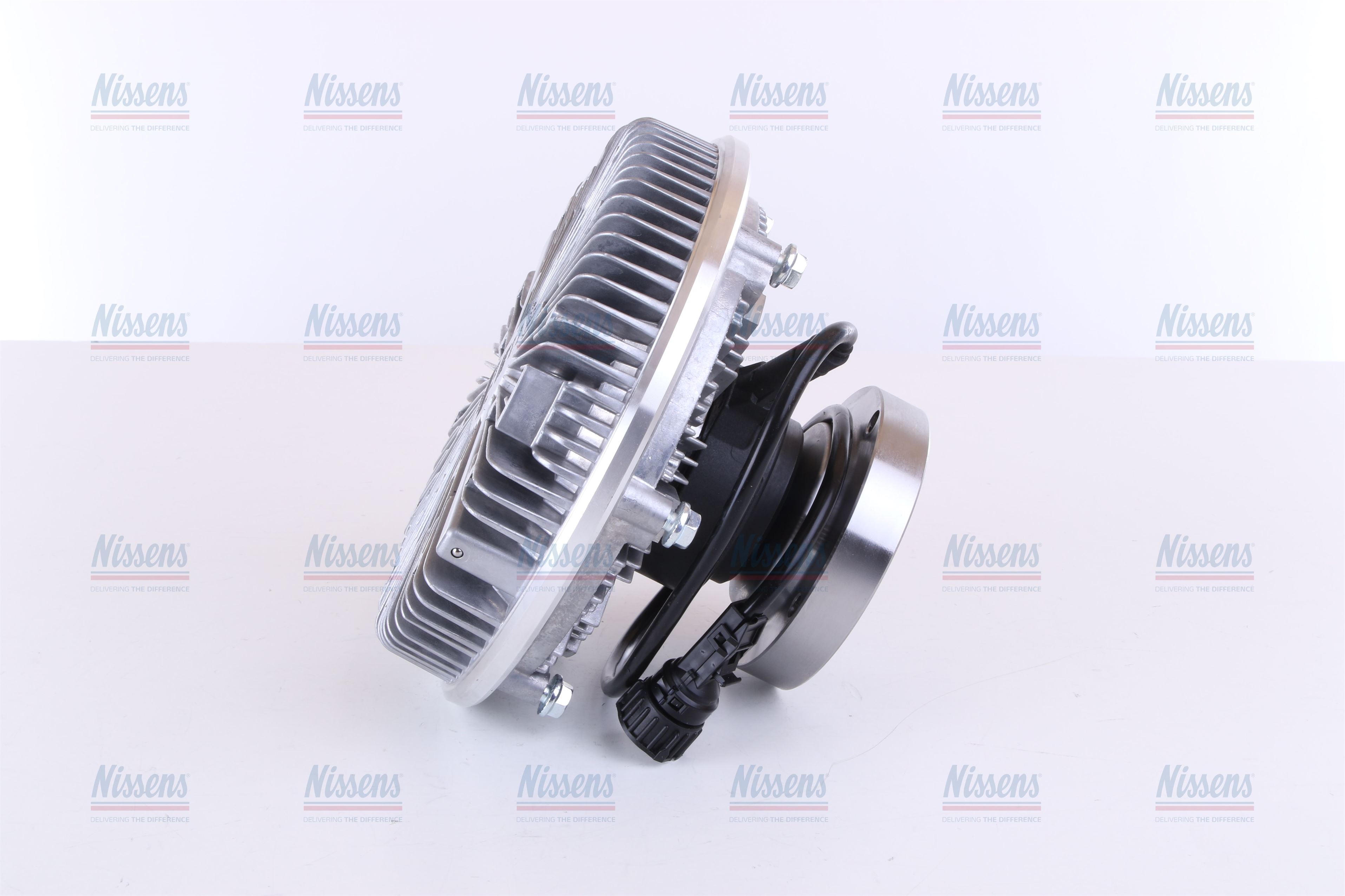 Вискомуфта вентилятора RENAULT PREMIUM (2006) PREMIUM DISTRIBUTION 370.18 D